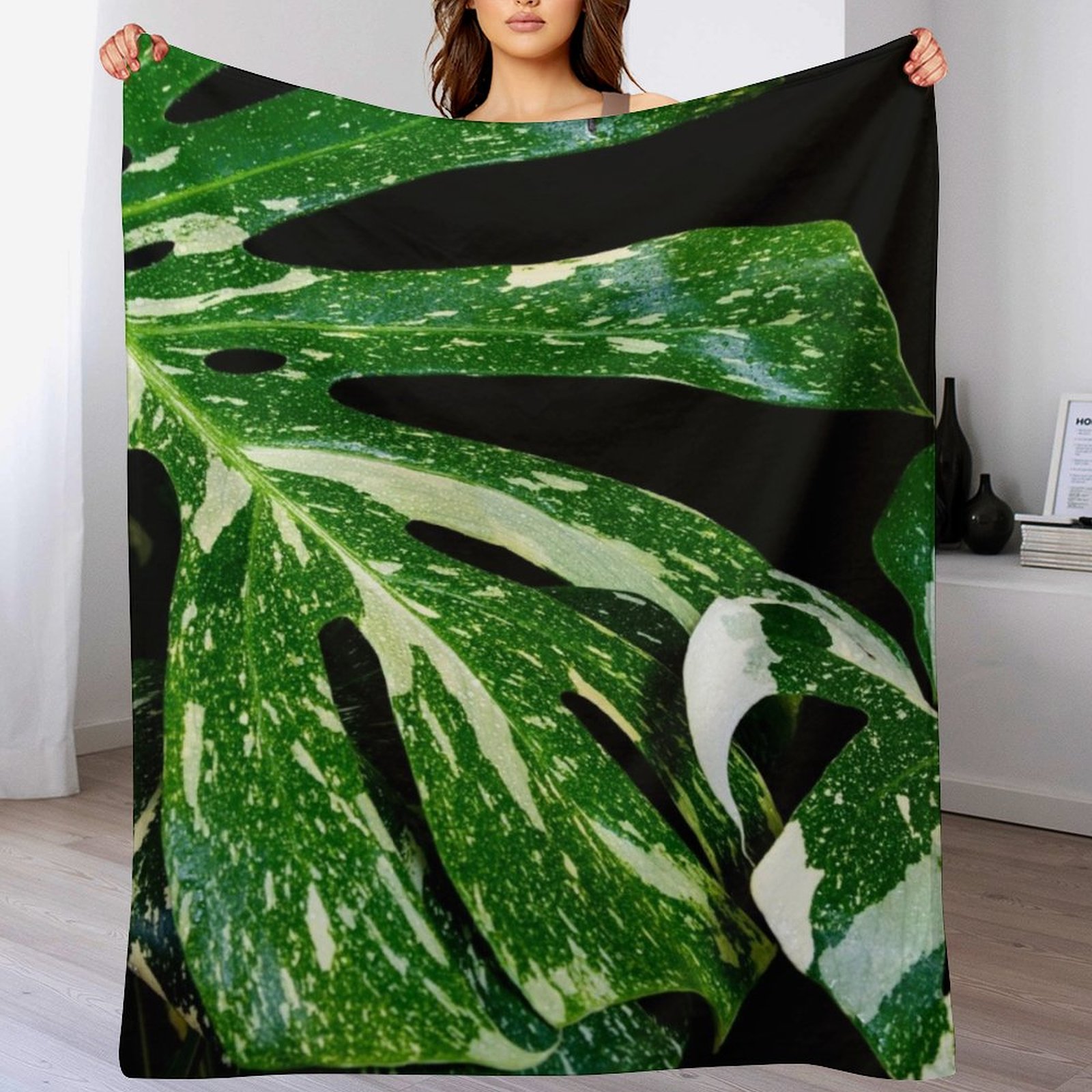 モンステラ タイ コンステレーション スローブランケット ス - Monstera Thai Constellation のレビューと価格